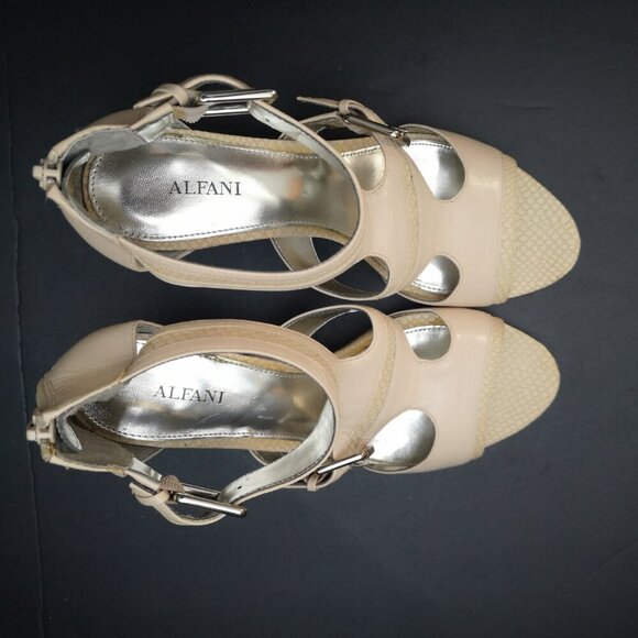 Alfani Ladies Size 8 Tan 2 Buckle Closure Leather Upper Odette Heels - Picture 3 of 10